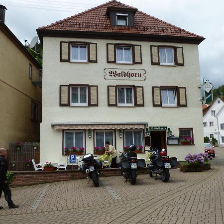 Gasthaus Waldhorn باد تايناخ-تسافلشتاين المظهر الخارجي الصورة