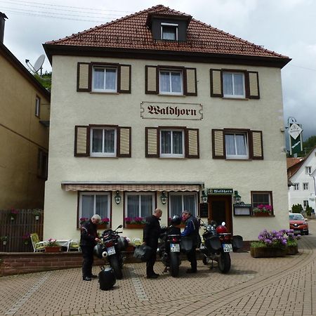 Gasthaus Waldhorn باد تايناخ-تسافلشتاين المظهر الخارجي الصورة