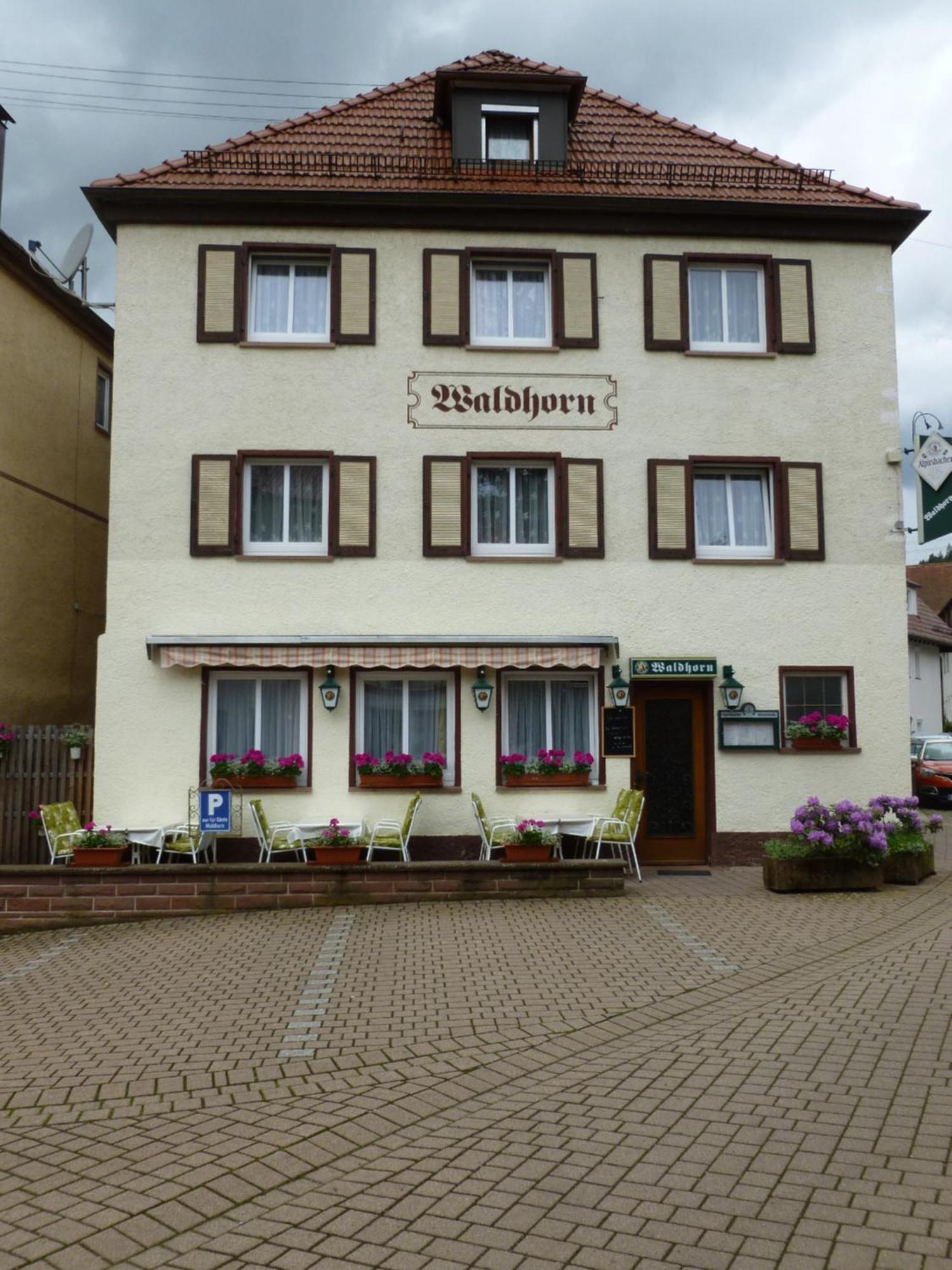 Gasthaus Waldhorn باد تايناخ-تسافلشتاين المظهر الخارجي الصورة