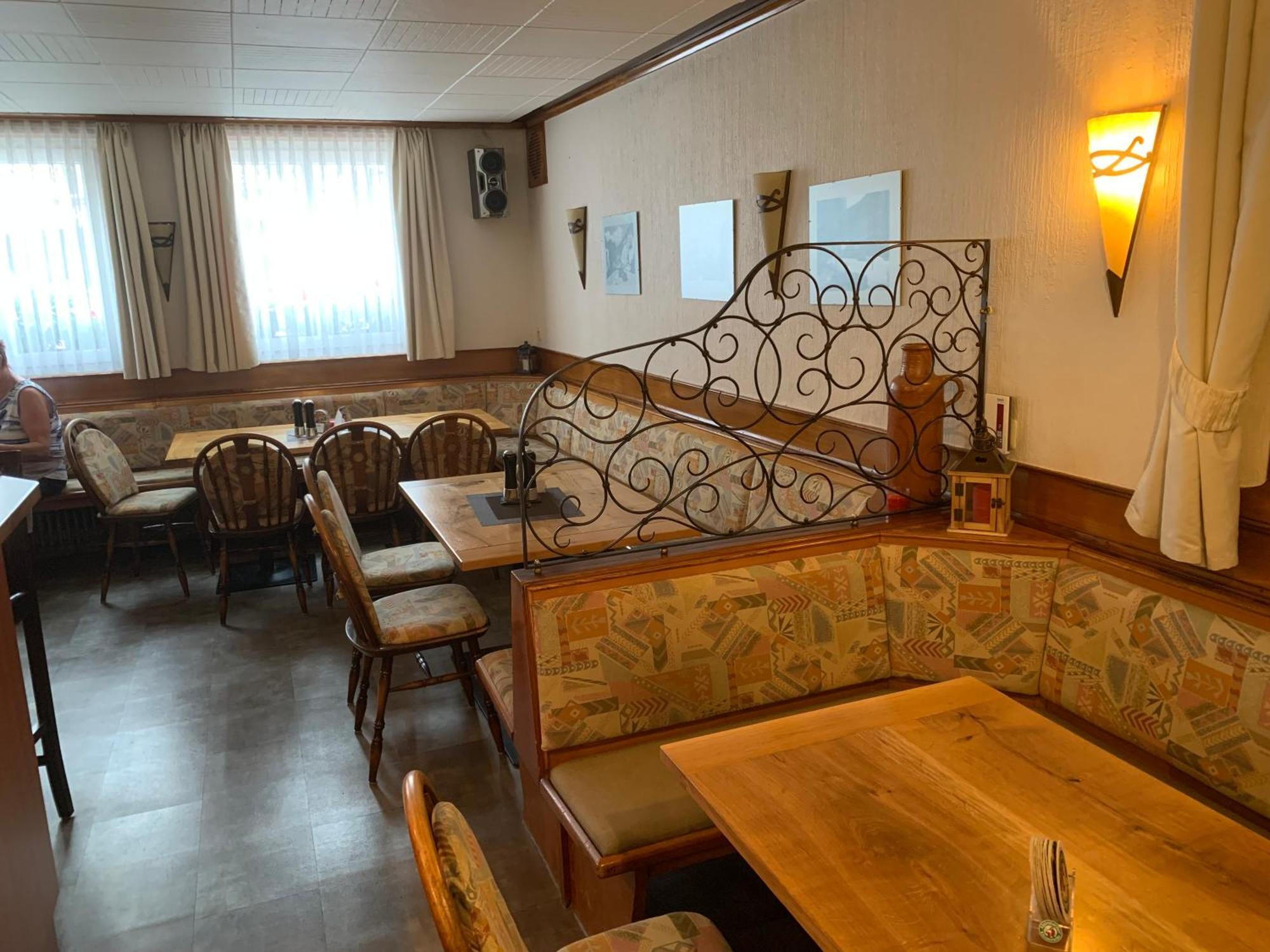 Gasthaus Waldhorn باد تايناخ-تسافلشتاين المظهر الخارجي الصورة